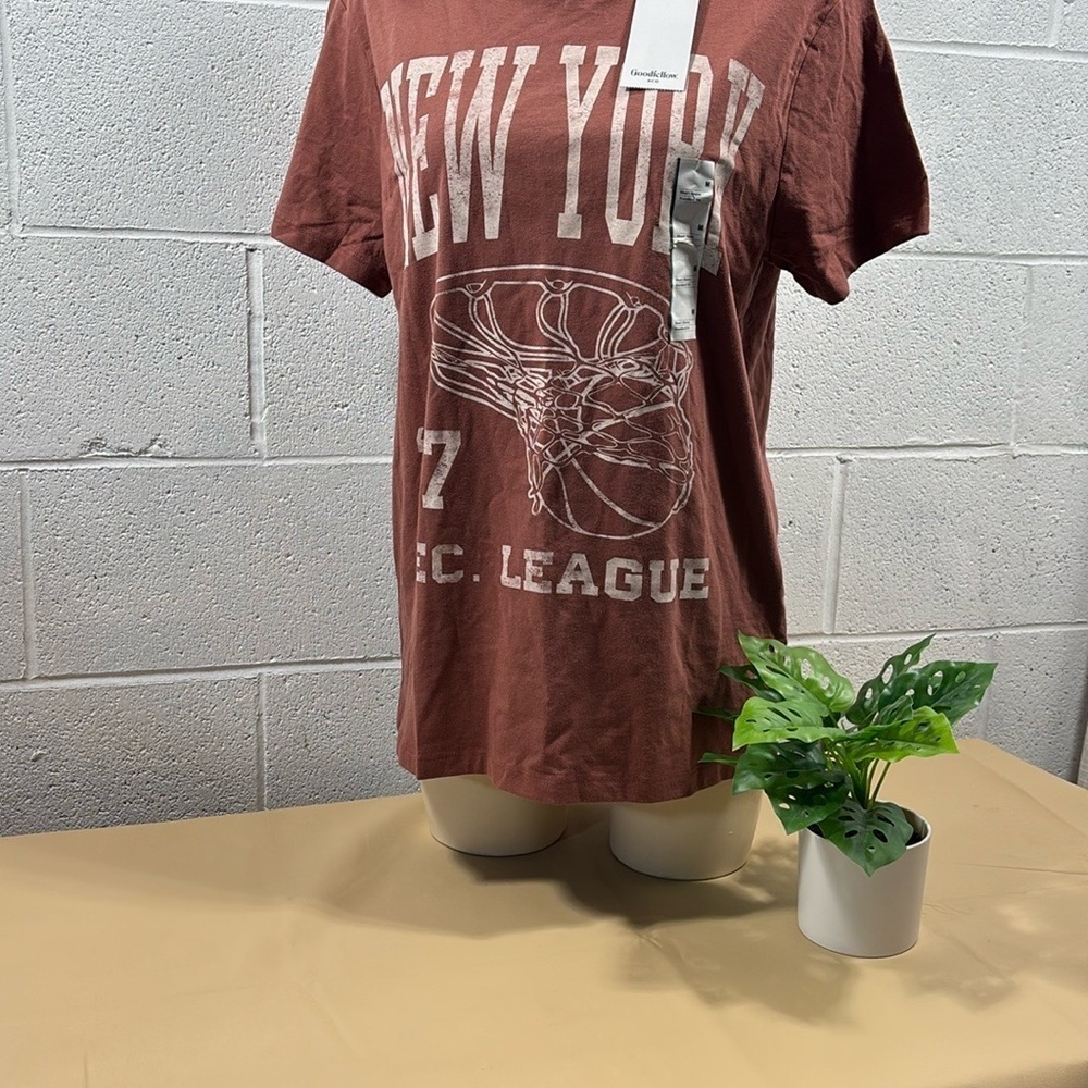 New York Graphic Men's T-Shirt - Brown​​​ - Picture 2 of 9